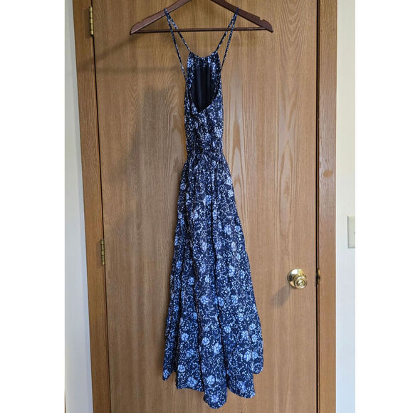 Madewell Cross-Back Halter Midi Medallion Dress - Picture 3 of 12